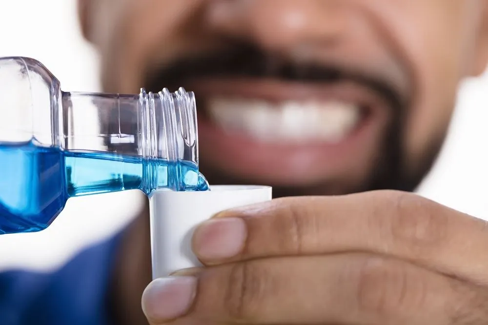 Ölçü kabıyla ağız gargarasının doğru kullanımı